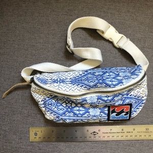 Small Billabong Fanny Pack